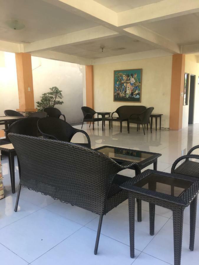 Tagaytay Hampton Villa Tagaytay City Exterior photo